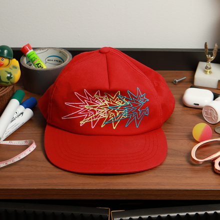 SPARK HAT - RED/MULTICOLOR
